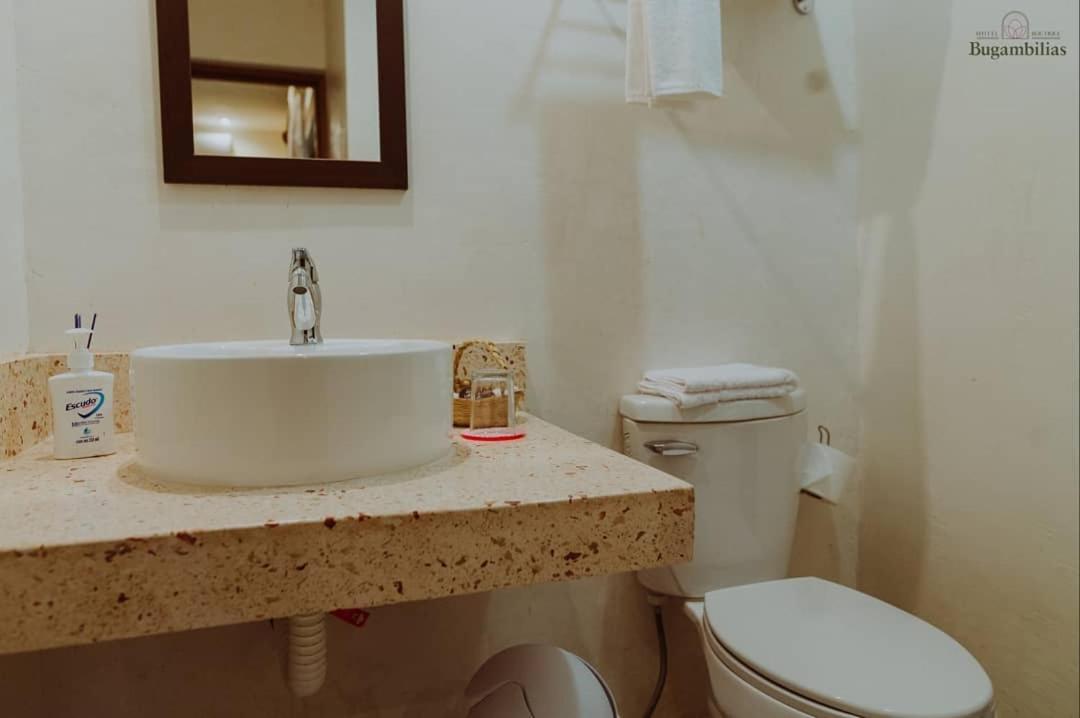 Boutique Bugambilias Hotel *